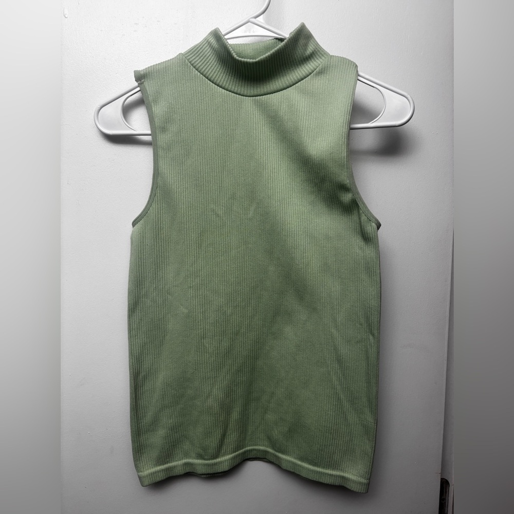 Olivia Jordan Ribbed Sleeveless Turtleneck Top Lime Green Medium Fitted